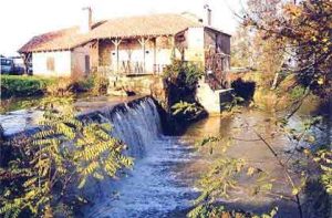 Le Moulin Eau De Fauillet Lot et Garonne FFAM Moulins De France